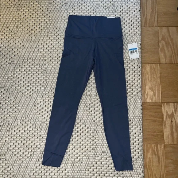 Nike dri-fit leggings NWT - Picture 1 of 7